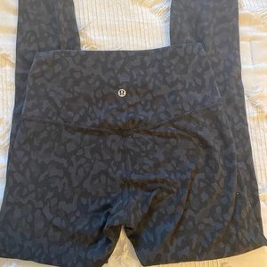 Lululemon black cheetah leggings